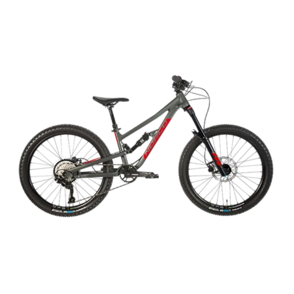 Vollgefedertes 24-Zoll-Mountainbike in Schwarz und Rot von Fully Jugend, Seitenansicht auf weißem Hintergrund.