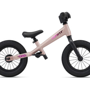 Giant Pre rosa Balance Fahrrad mit schwarzen Rädern, schwarzem Sitz und Giant-Logo auf dem Rahmen.